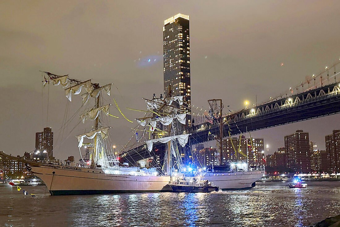 NTSB Probes Deadly Collision Involving Mexican Ship and Brooklyn Bridge